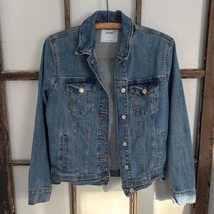 Old Navy women’s denim jacket
